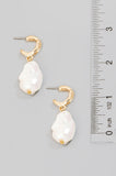 Pearl drop earrings